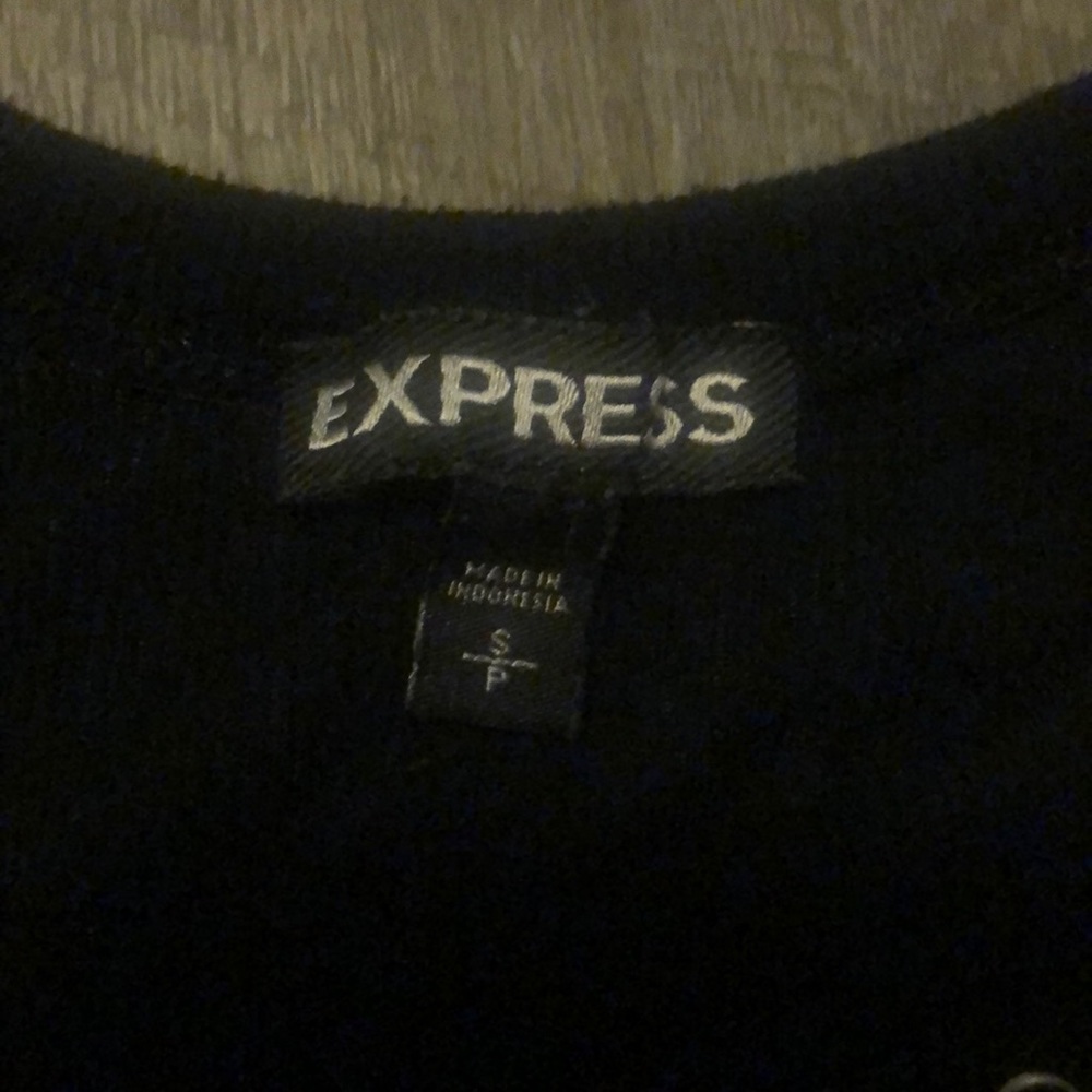 Black Ribbed Tank Top - Picture 3 of 3